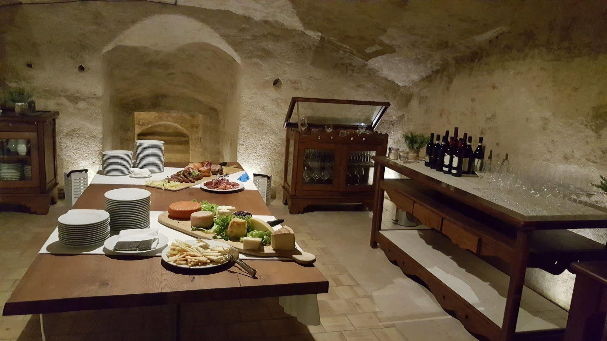 Masseria Fortificata San Francesco Матера Екстериор снимка